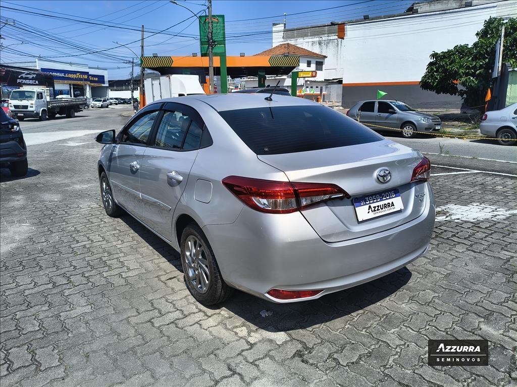 YARIS 1.5 16V FLEX SEDAN XS CONNECT MULTIDRIVE4
