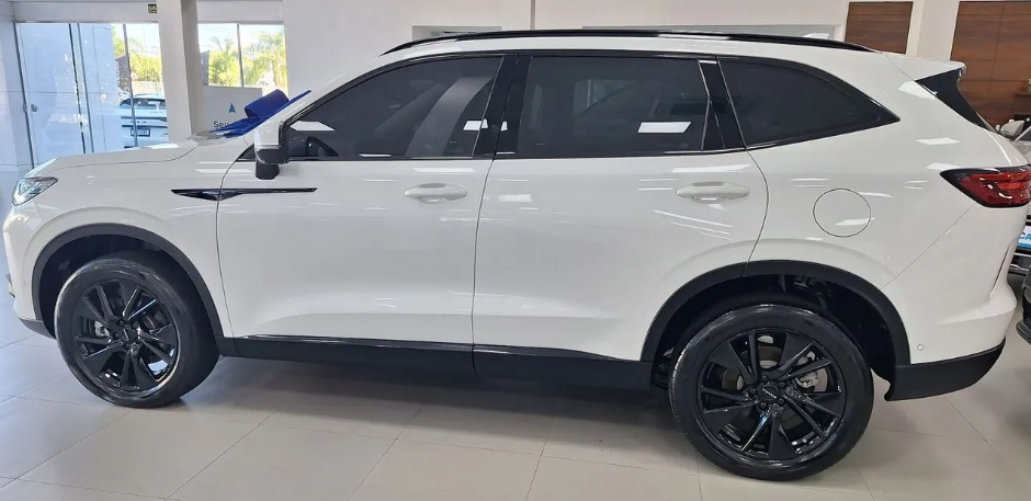 HAVAL H6 1.5 HEV PREMIUM E-TRACTION6
