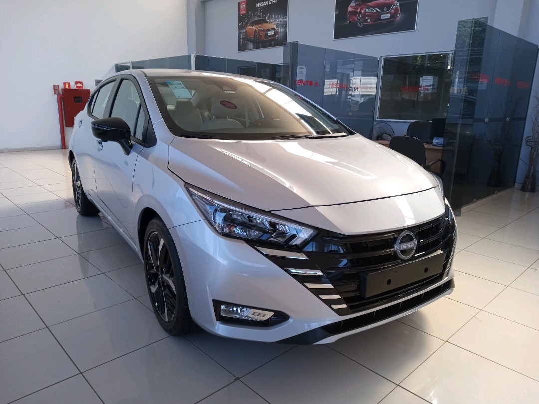 VERSA 1.6 16V FLEX EXCLUSIVE XTRONIC1