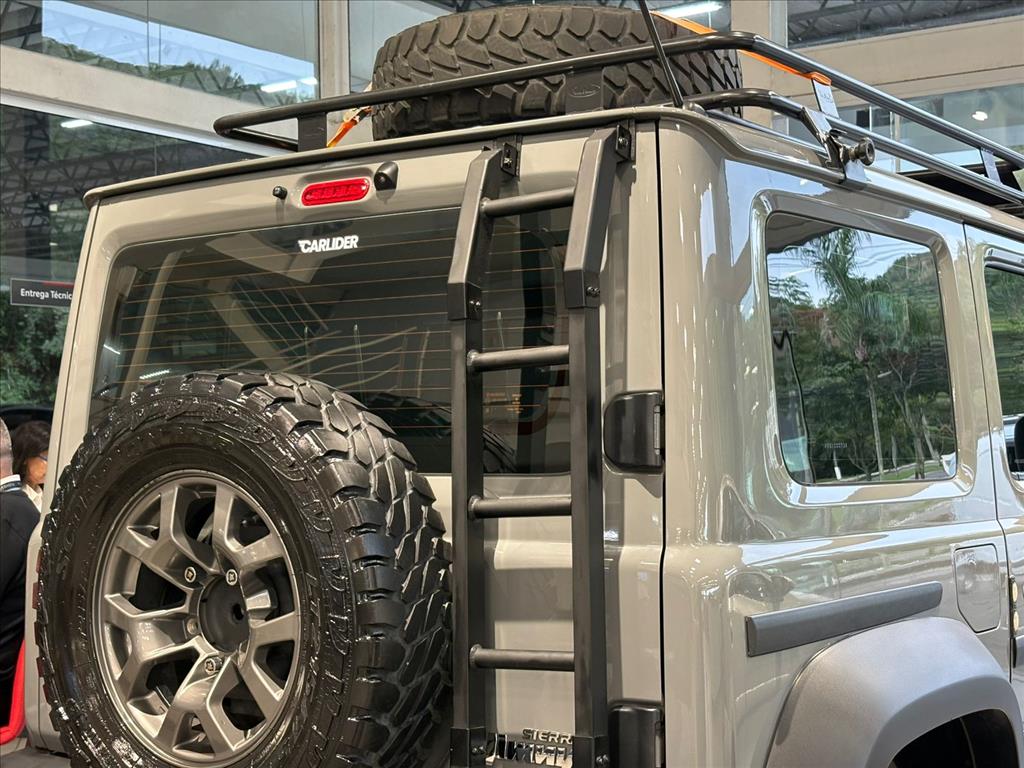 JIMNY 1.5 GASOLINA SIERRA 4YOU 4X4 MANUAL7