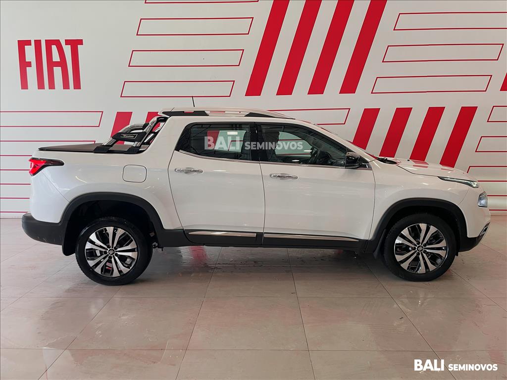 TORO 1.3 TURBO 270 FLEX VOLCANO AT66