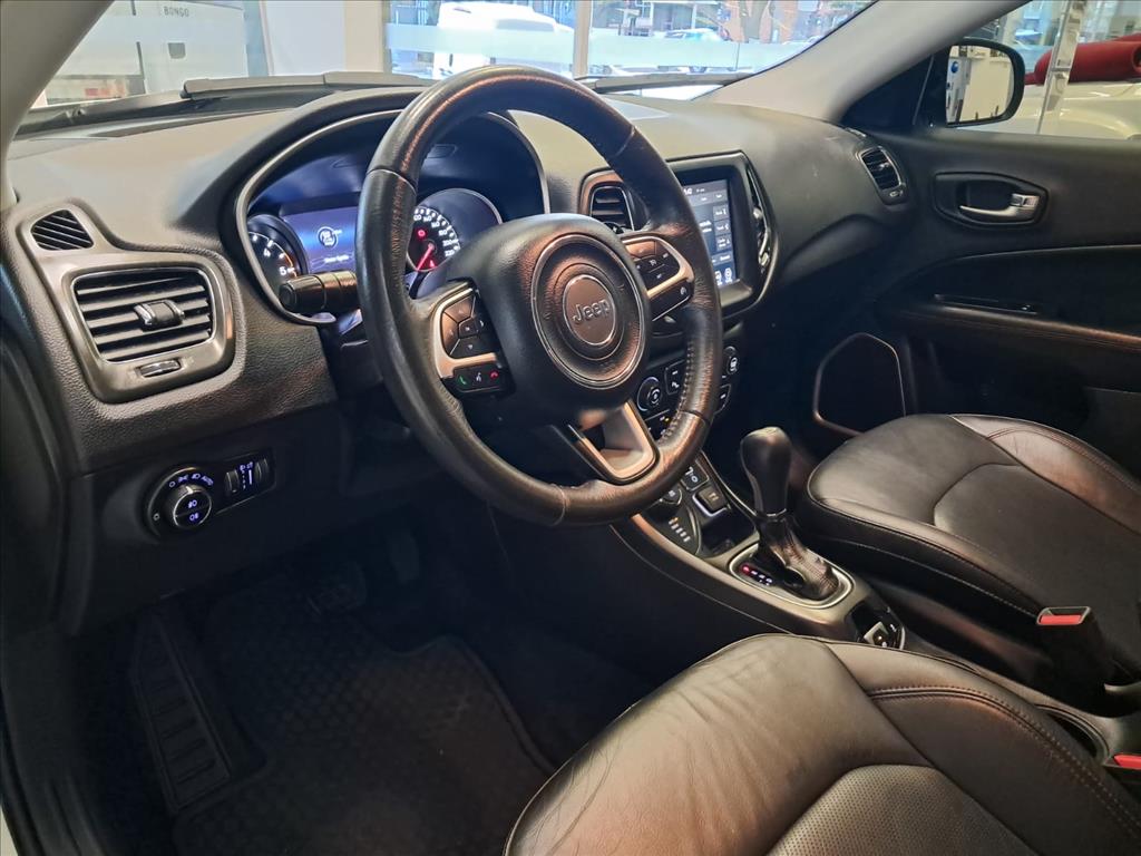 COMPASS 2.0 16V DIESEL TRAILHAWK 4X4 AUTOMÁTICO11