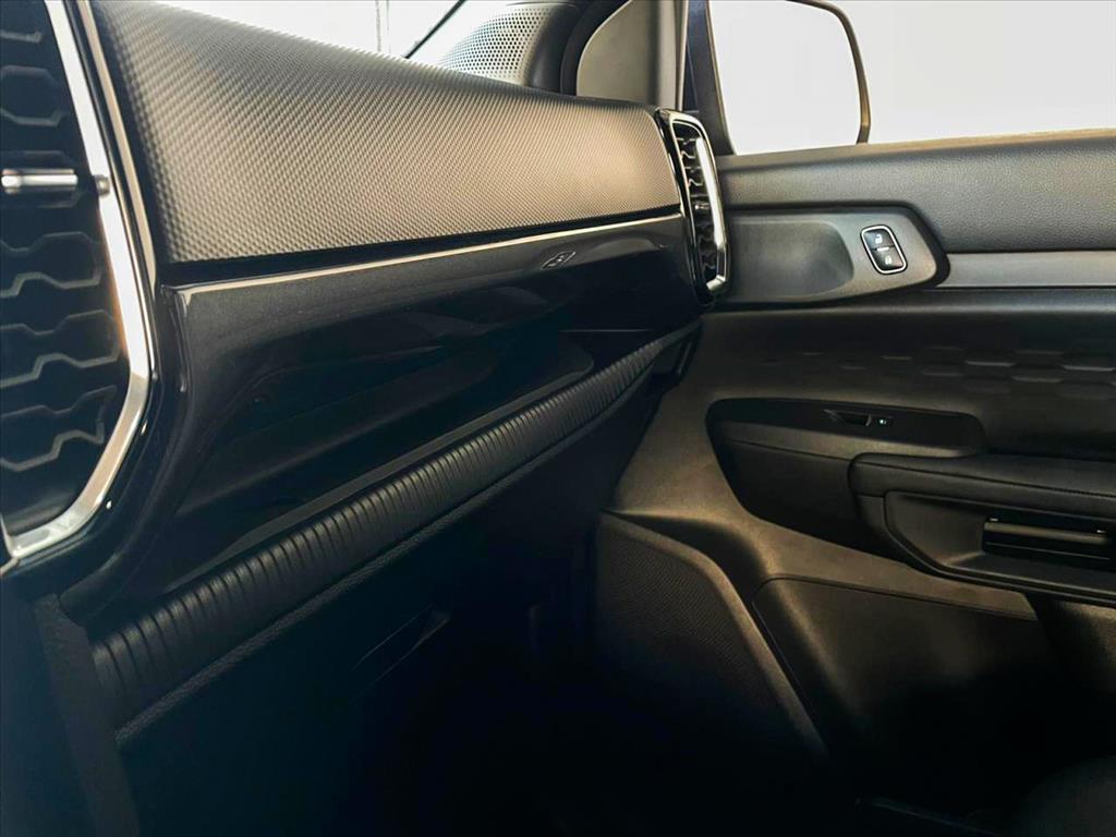 RANGER 2.0 TURBO DIESEL CD BLACK 4X2 AUTOMÁTICO9