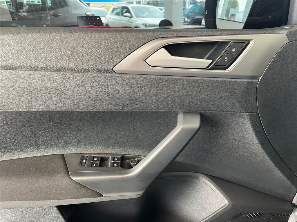 NIVUS 1.0 200 TSI TOTAL FLEX SENSE AUTOMÁTICO17