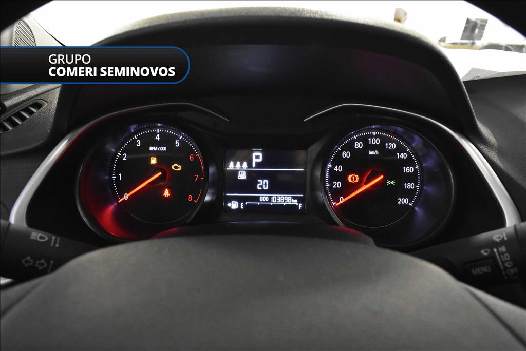 ONIX PLUS 1.0 TURBO FLEX LT AUTOMÁTICO5