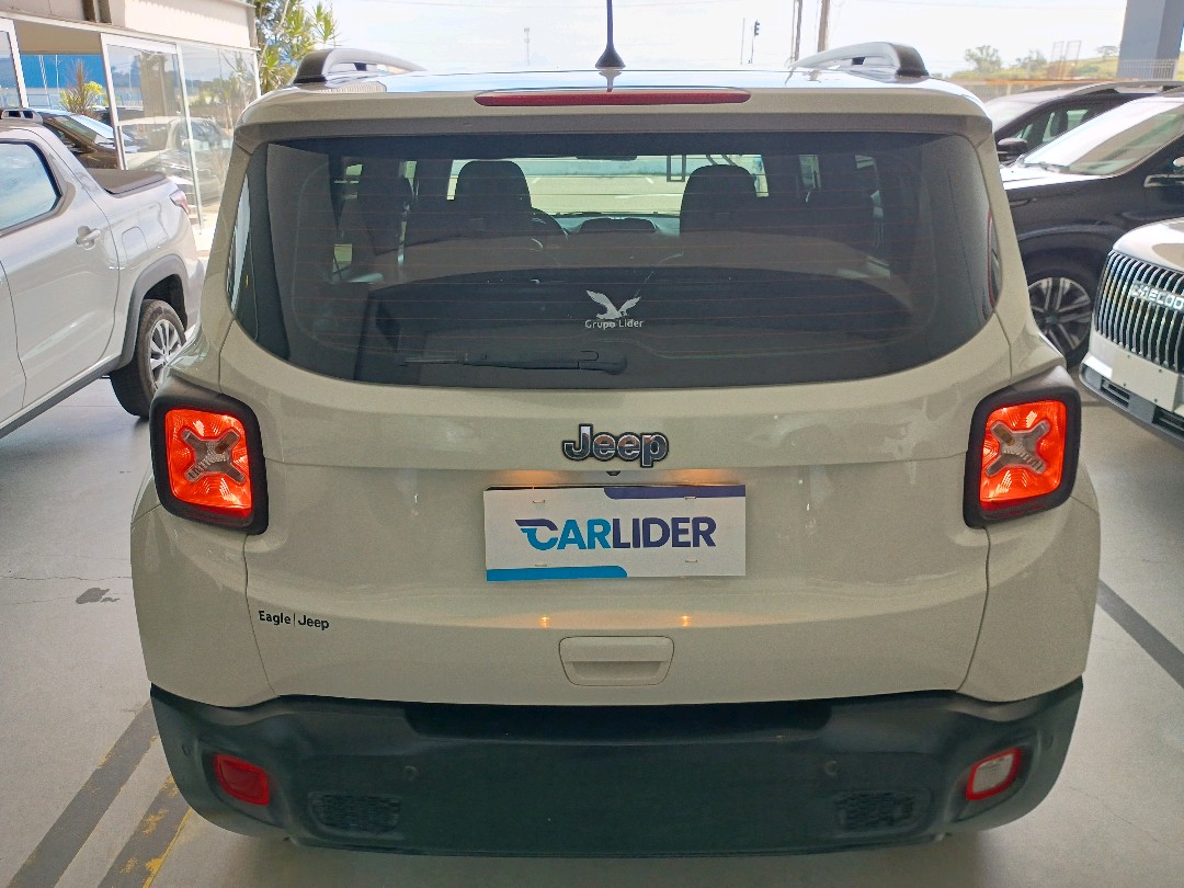 RENEGADE 1.8 16V FLEX 4P AUTOMÁTICO1