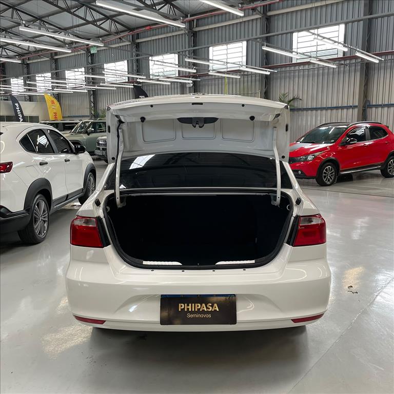 VOYAGE 1.0 12V MPI TOTALFLEX 4P MANUAL6