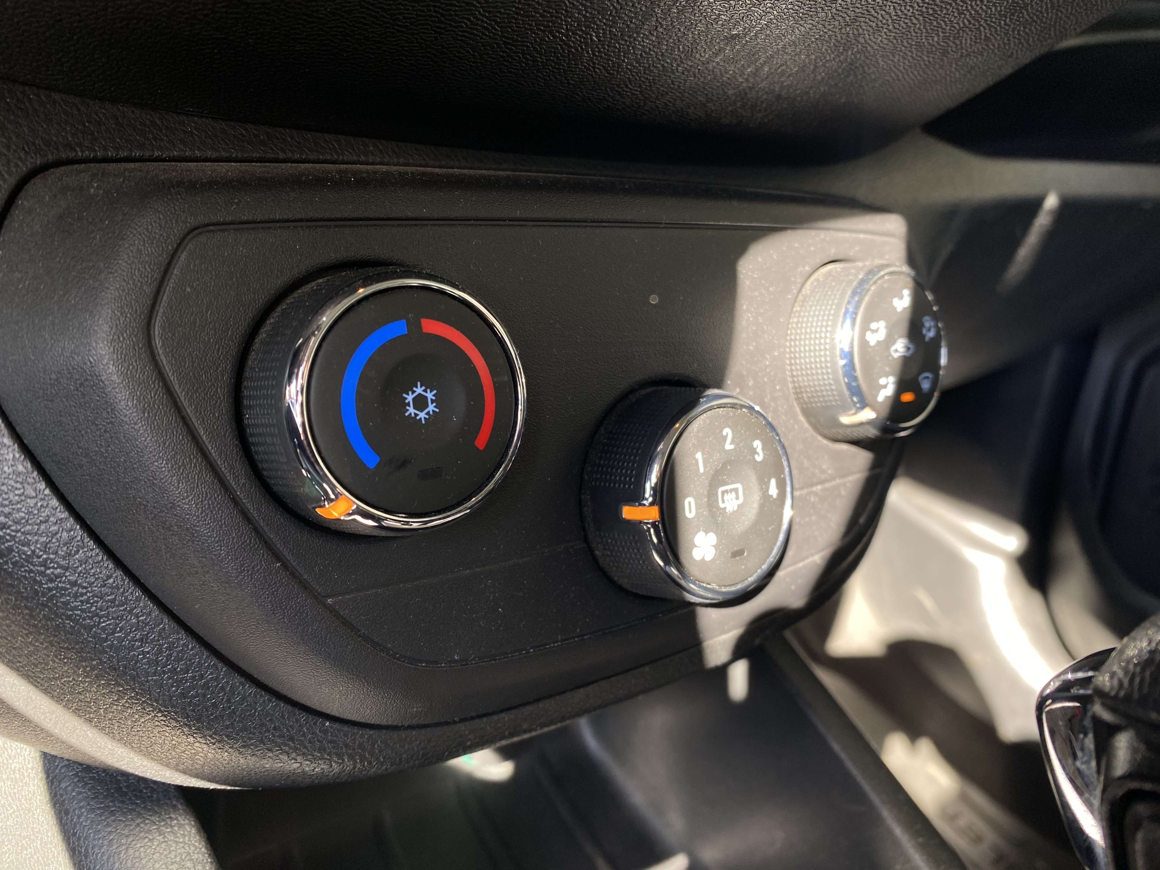 SPIN 1.8 ACTIV 8V FLEX 4P AUTOMÁTICO7