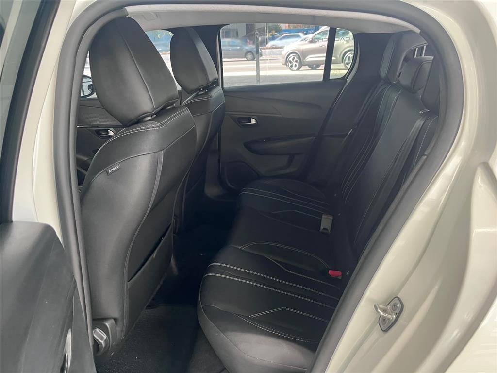 Peugeot-208-1.6 16V FLEX ALLURE AT6