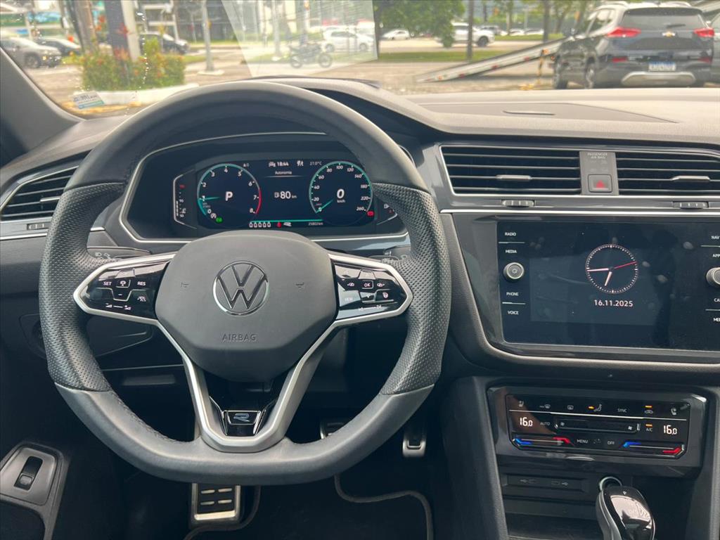 TIGUAN 2.0 300 TSI GASOLINA ALLSPACE R-LINE AUTOMÁTICO9