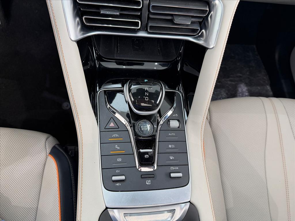 SONG PLUS 1.5 DM-I HÍBRIDO AUTOMÁTICO8