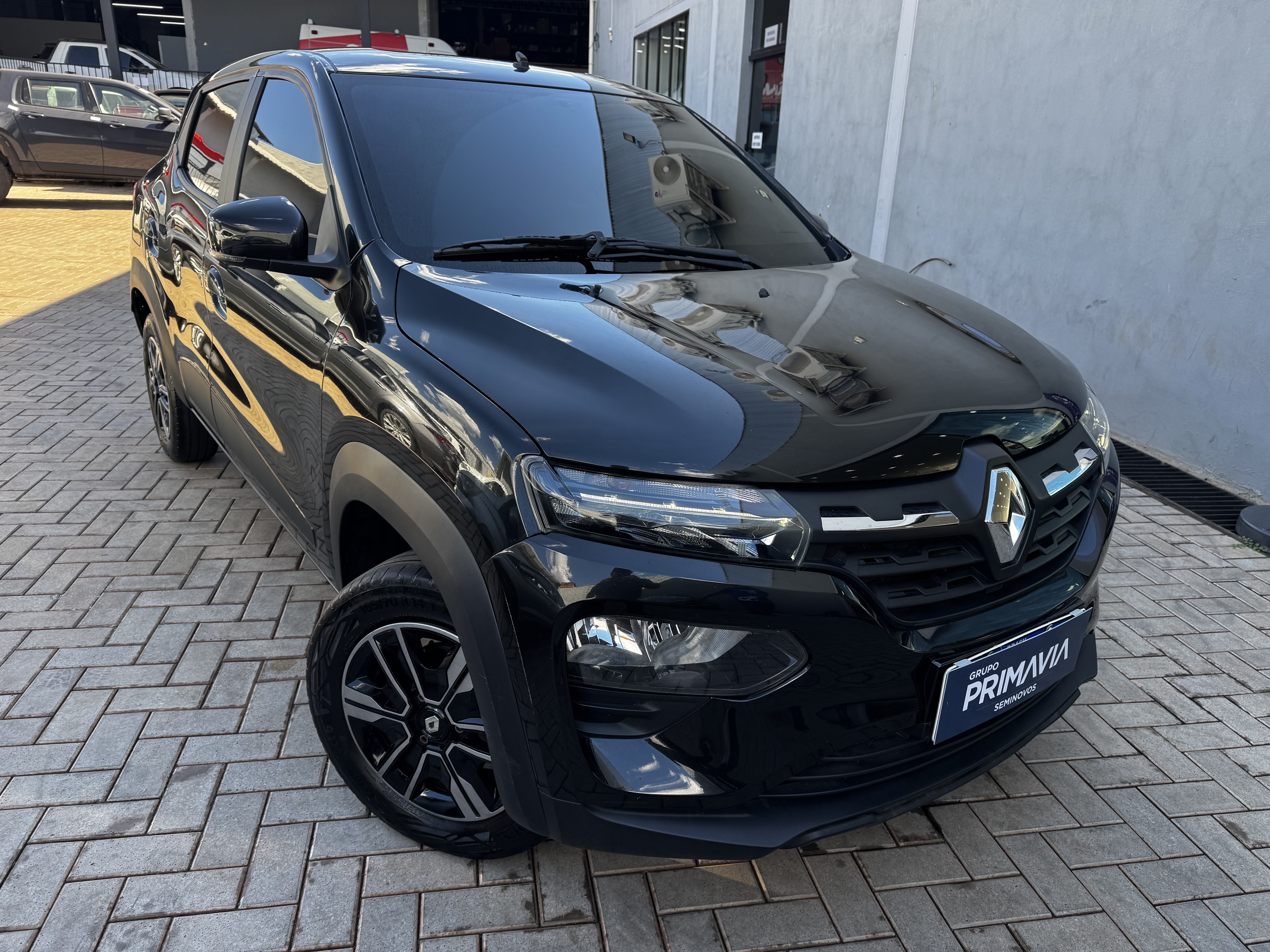 KWID 1.0 12V SCE FLEX INTENSE MANUAL1
