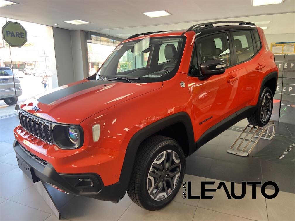 RENEGADE 1.3 T270 TURBO FLEX TRAILHAWK 4X4 AT9 RENEGADE 1.3 T270 TURBO FLEX TRAILHAWK 4X4 AT9