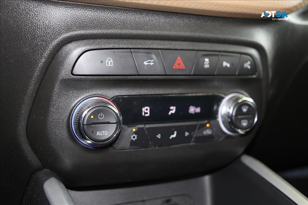 CHEVROLET ONIX PLUS 1.0 TURBO FLEX PREMIER AUTOMÁTICO