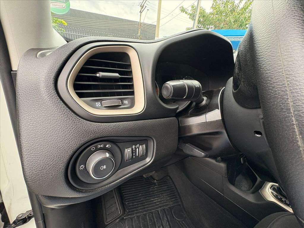 RENEGADE 1.8 16V FLEX 4P AUTOMÁTICO