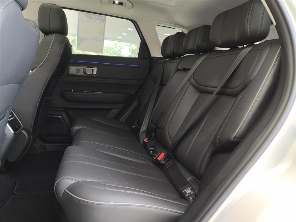 7 1.5 TGDI PHEV PRESTIGE DHT10