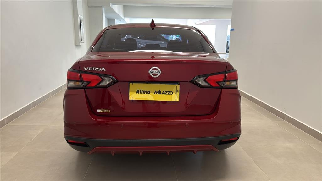 VERSA 1.6 16V FLEX EXCLUSIVE XTRONIC5