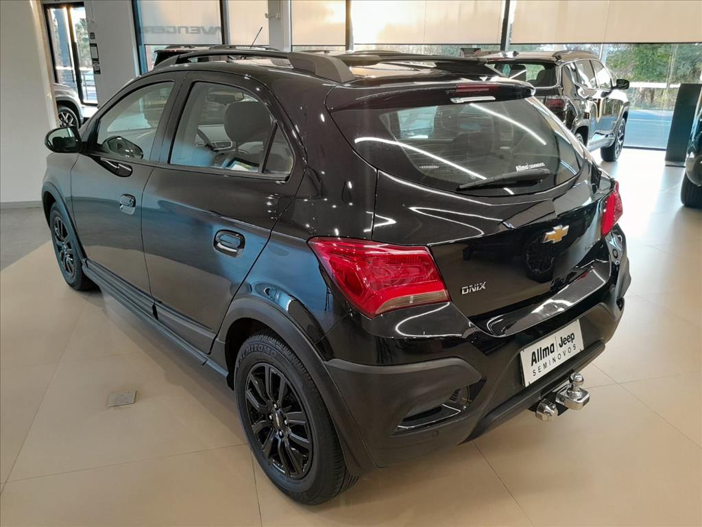 ONIX 1.4 MPFI ACTIV 8V FLEX 4P AUTOMÁTICO4