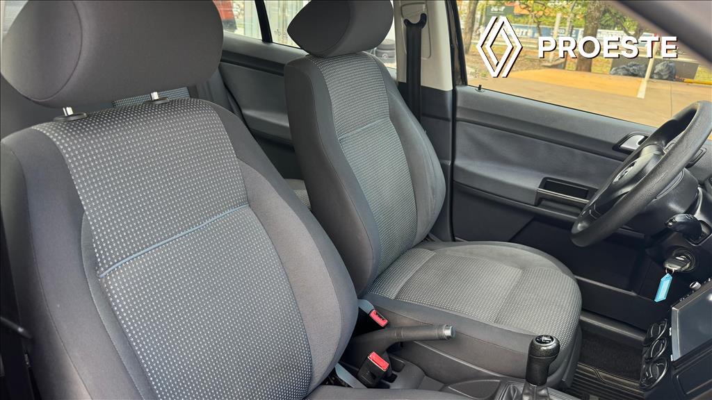 POLO SEDAN 1.6 MI 8V FLEX 4P MANUAL