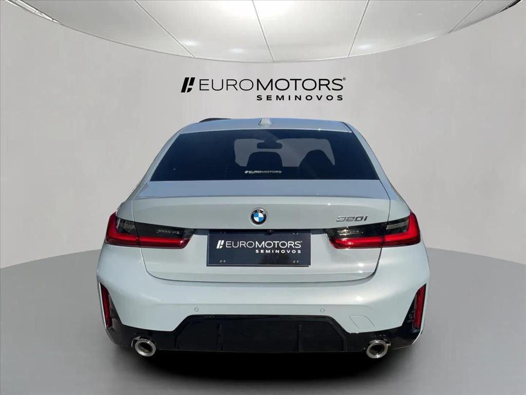 BMW-320i-2.0 16V TURBO FLEX M SPORT AUTOMÁTICO