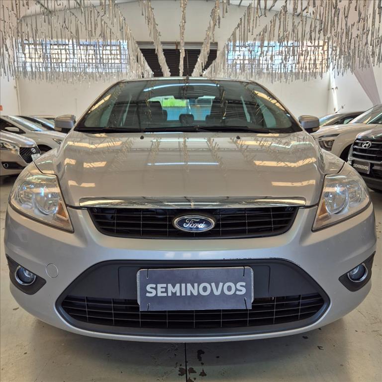 FOCUS 2.0 GLX SEDAN 16V FLEX 4P MANUAL