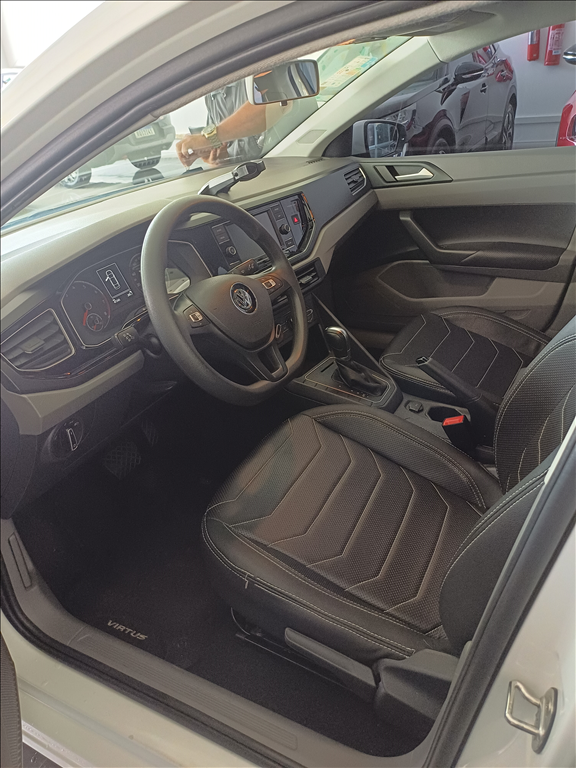 VIRTUS 1.0 200 TSI COMFORTLINE AUTOMÁTICO6