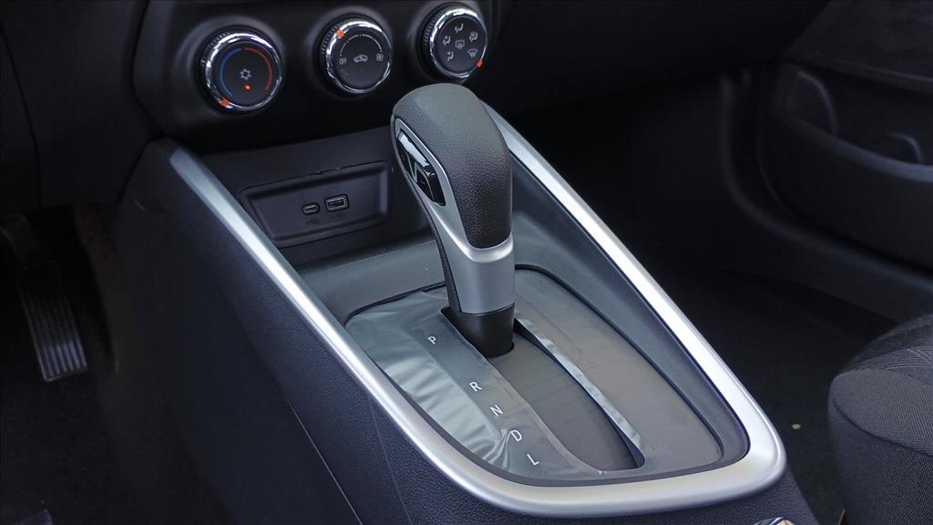 ONIX PLUS 1.0 TURBO FLEX AUTOMÁTICO15