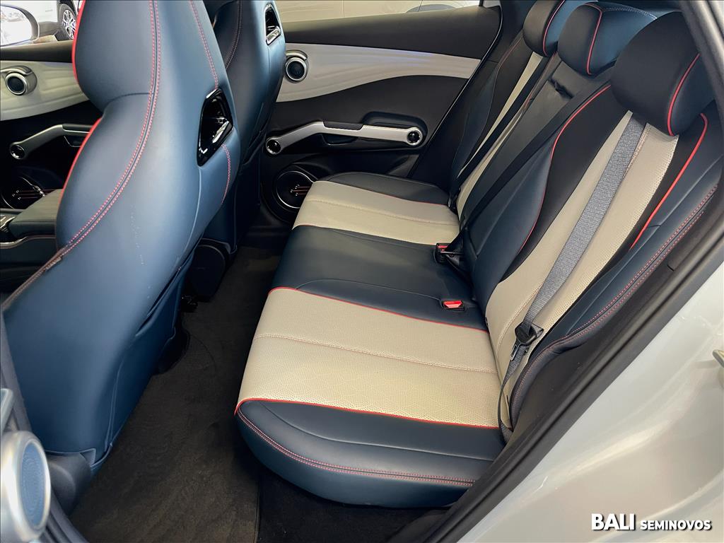 YUAN PLUS 60,8 KW ELÉTRICO17