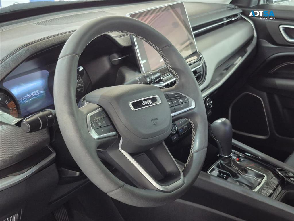 JEEP COMPASS 1.3 T270 TURBO FLEX LONGITUDE AT6