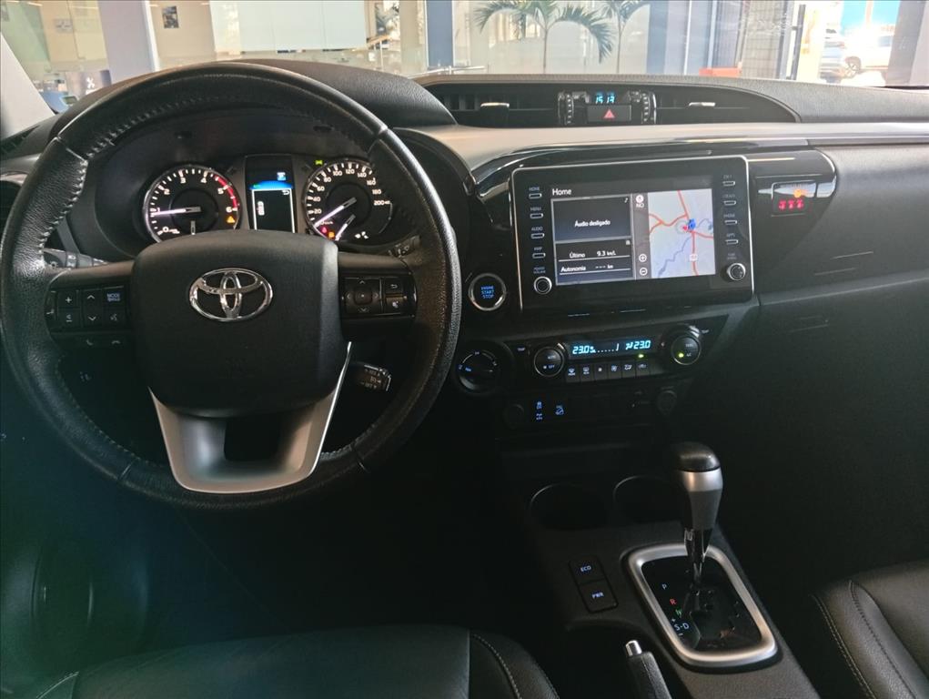 HILUX 2.8 D-4D TURBO DIESEL CD SRV 4X4 AUTOMÁTICO8