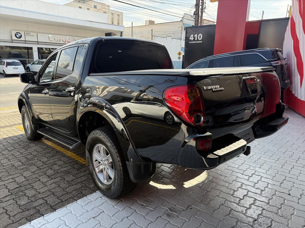 Mitsubishi L200 Triton - 3.5 HPE 4X4 CD V6 24V FLEX 4P AUTOMÁTICO