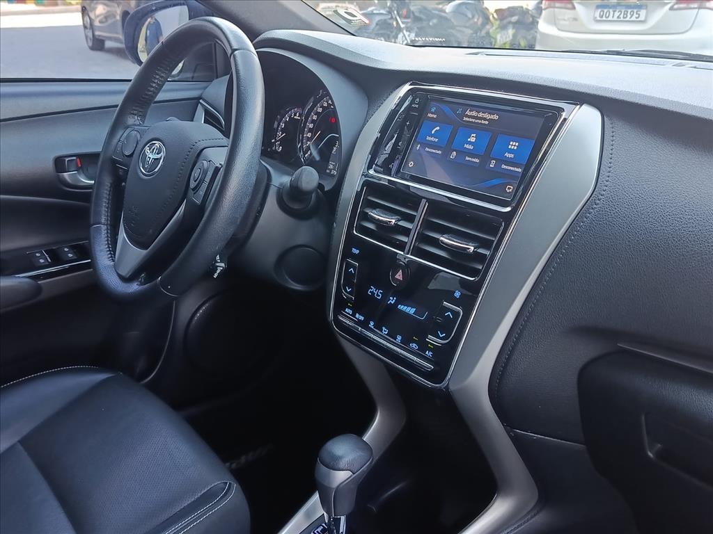 YARIS 1.5 16V FLEX XS CONNECT MULTIDRIVE11