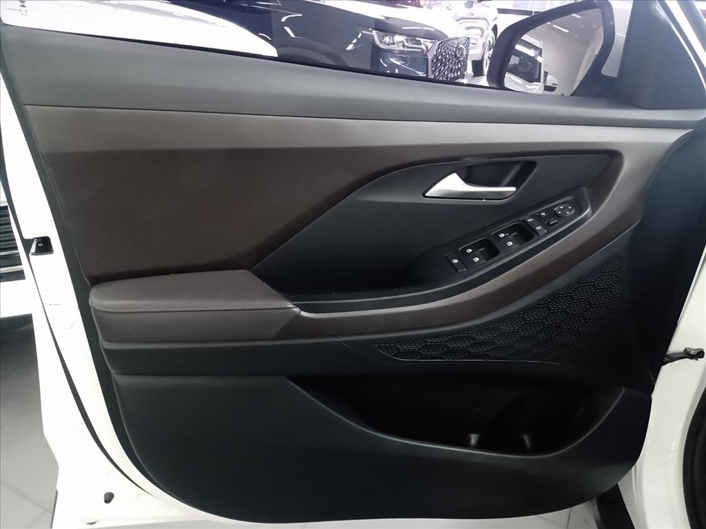 Hyundai-CRETA-1.0 TGDI FLEX PLATINUM AUTOMÁTICO