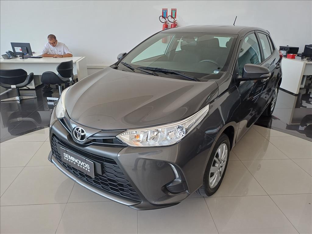 YARIS 1.5 16V FLEX XL MULTIDRIVE YARIS 1.5 16V FLEX XL MULTIDRIVE