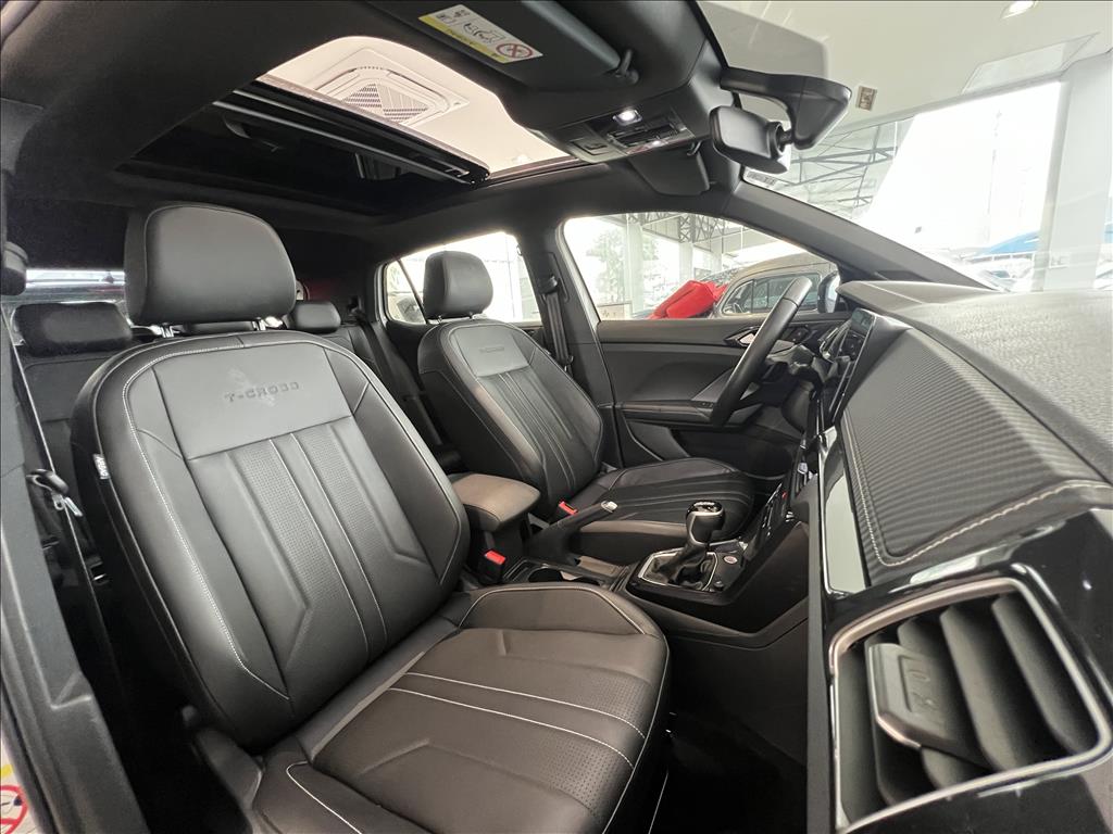T-CROSS 1.0 200 TSI TOTAL FLEX COMFORTLINE AUTOMÁTICO18