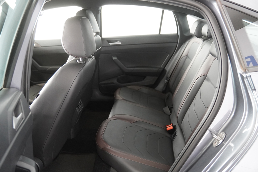 VIRTUS 1.0 200 TSI HIGHLINE AUTOMÁTICO10