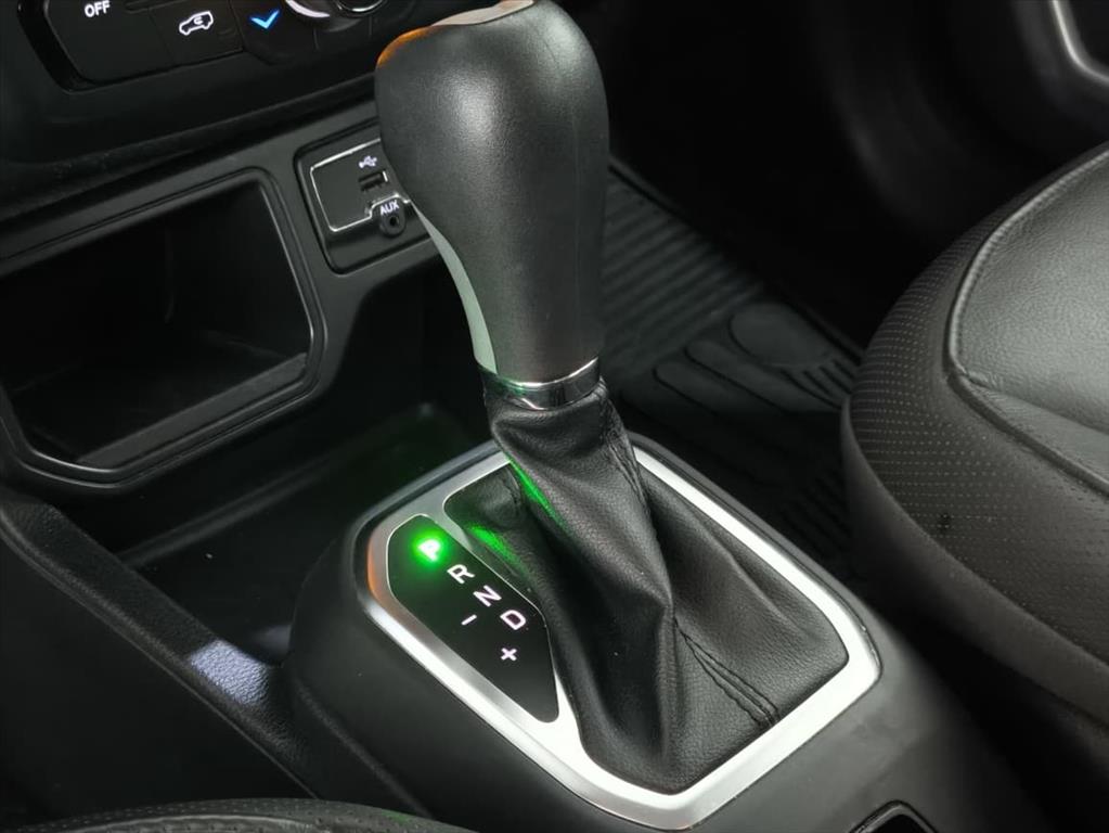 RENEGADE 1.8 16V FLEX LONGITUDE 4P AUTOMÁTICO13