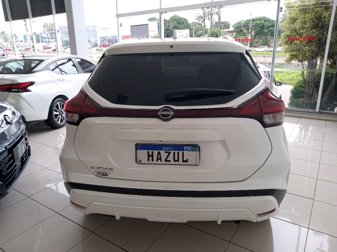 KICKS PLAY 1.6 16V FLEXSTART SENSE XTRONIC5