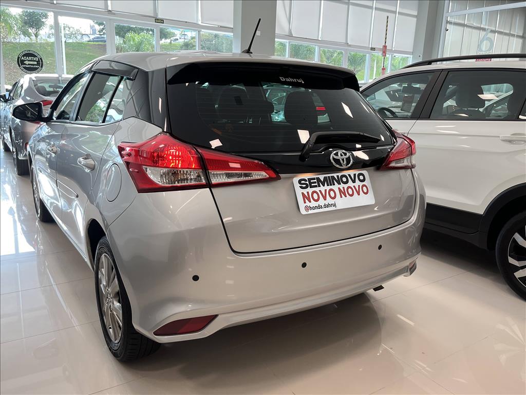 YARIS 1.5 16V FLEX XL PLUS CONNECT MULTIDRIVE15