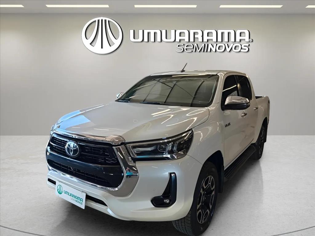 HILUX 2.8 D-4D TURBO DIESEL CD SRX 4X4 AUTOMÁTICO2
