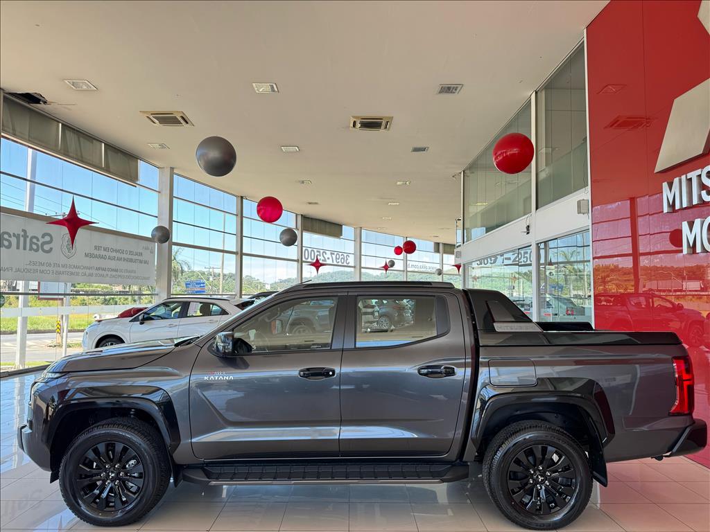 Mitsubishi-TRITON-2.4 BITURBO DIESEL CD KATANA 4X4 AUTOMÁTICO