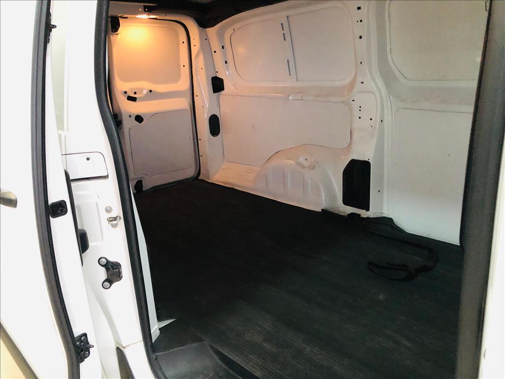 JUMPY 1.5 BLUEHDI DIESEL CARGO MANUAL11