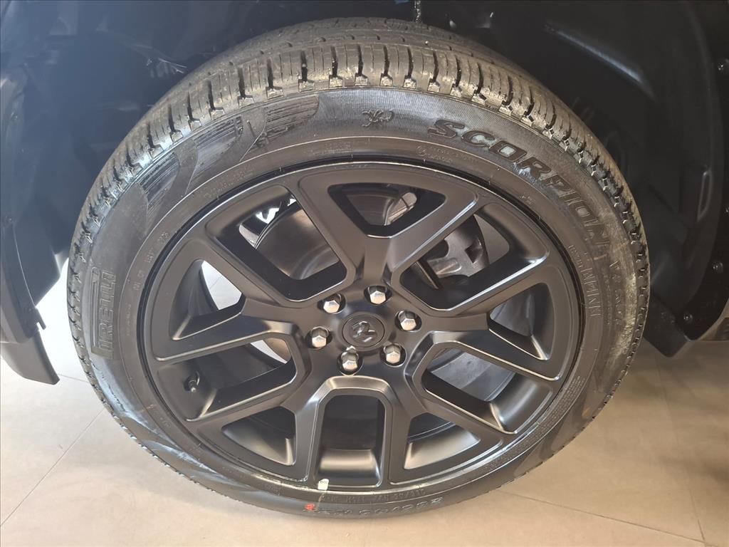 1500 3.0 HURRICANE 6 BITURBO GASOLINA LARAMIE NIGHT EDITION CD 4X4 AUTOMÁTICO6