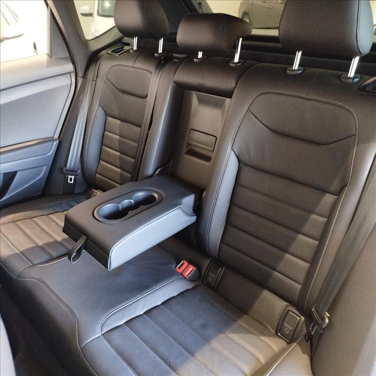 TAOS 1.4 250 TSI TOTAL FLEX HIGHLINE AUTOMÁTICO