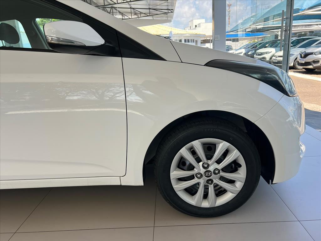 HB20 1.6 COMFORT PLUS 16V FLEX 4P AUTOMÁTICO4