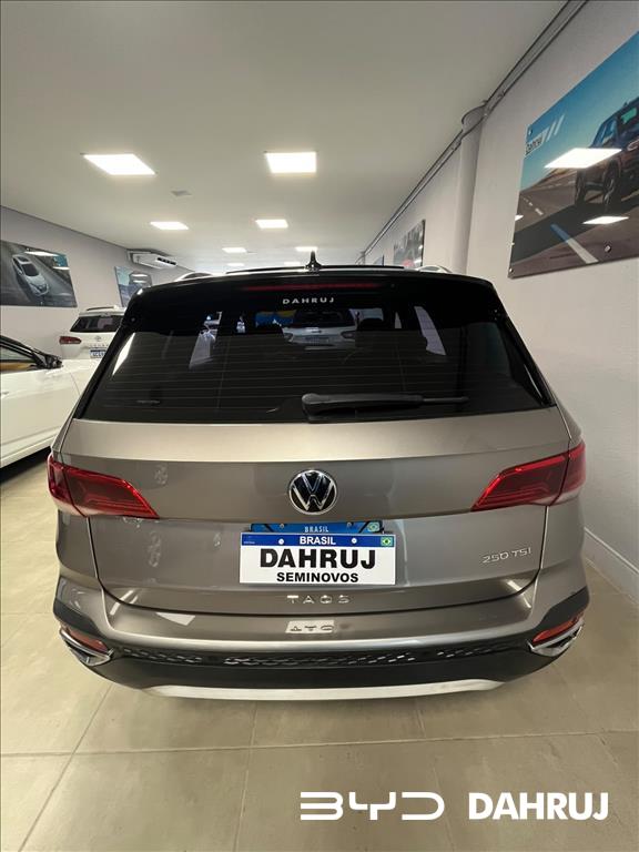 TAOS 1.4 250 TSI TOTAL FLEX HIGHLINE AUTOMÁTICO12