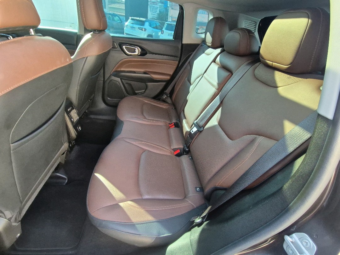 COMPASS 2.0 TD350 TURBO DIESEL LIMITED AT910