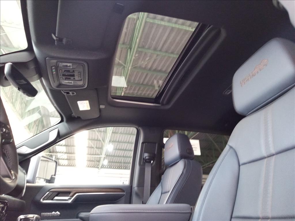 SILVERADO 5.3 V8 GASOLINA 1500 HIGH COUNTRY 4X4 AUTOMÁTICO14