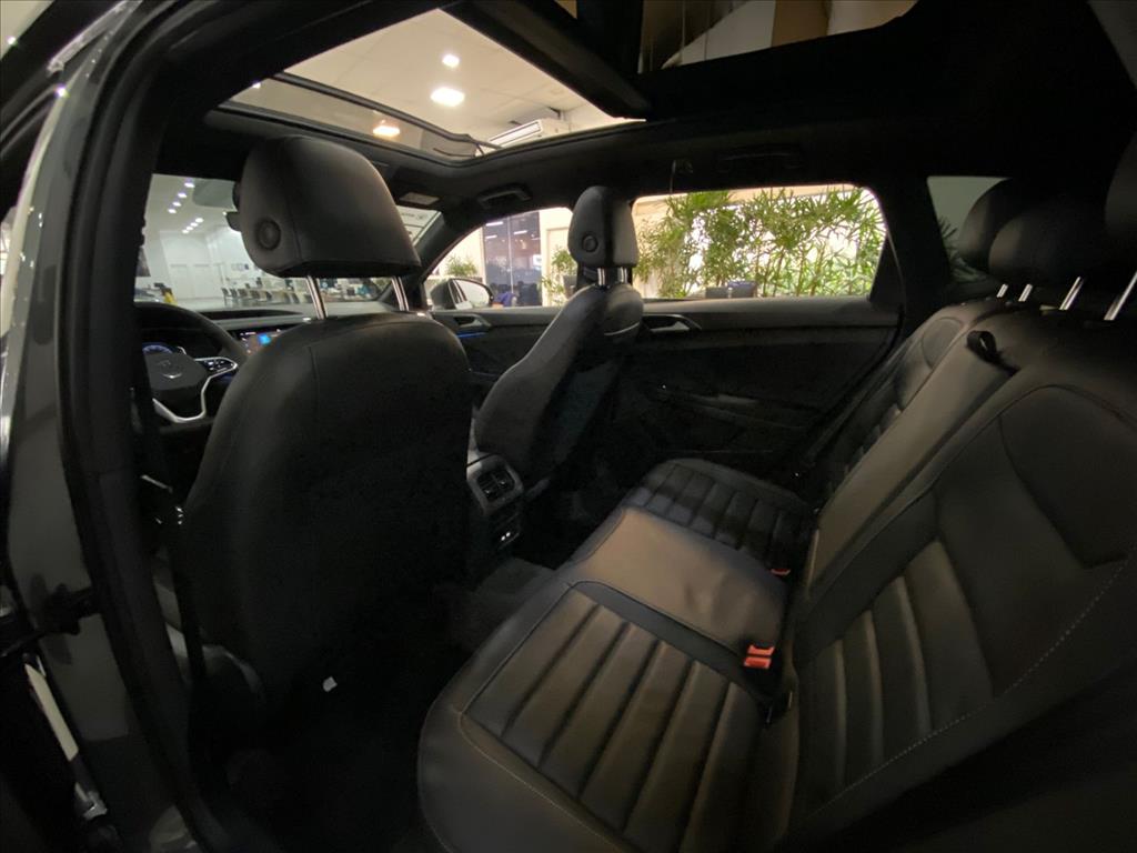 TAOS 1.4 250 TSI TOTAL FLEX HIGHLINE AUTOMÁTICO