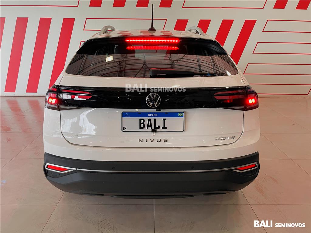 NIVUS 1.0 200 TSI TOTAL FLEX HIGHLINE AUTOMÁTICO5